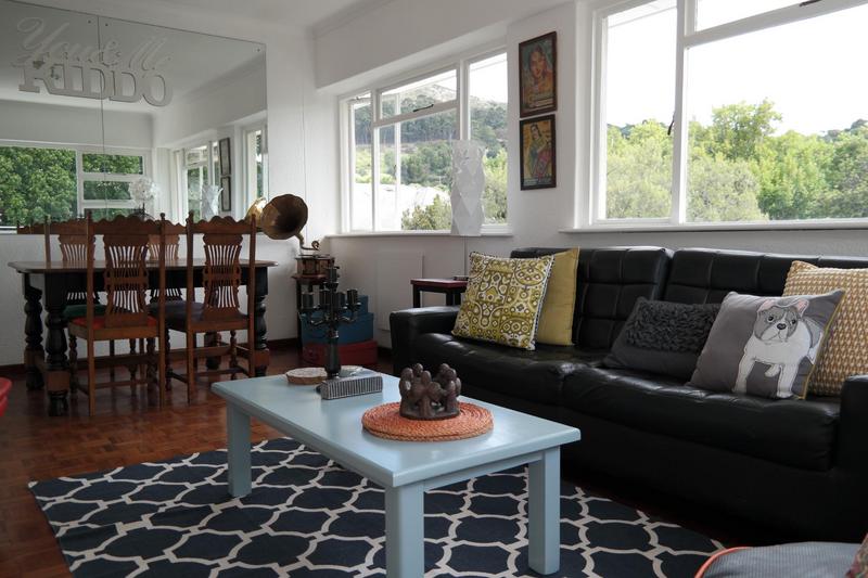 2 Bedroom Property for Sale in Tamboerskloof Western Cape